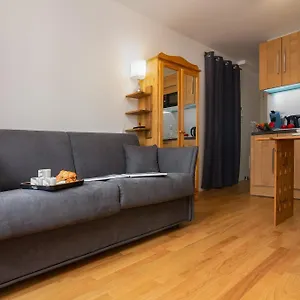  Apartment Paccard 305 - Happy